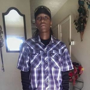 Meet your Posher, Reesie